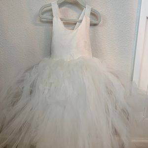 White tulle girls dress with velvet straps